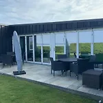 Amia - 20m From The Sea By Interhome بيت للعطل