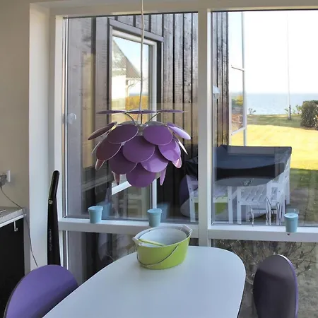 Ferienhaus Amia - 20m From The Sea By Interhome