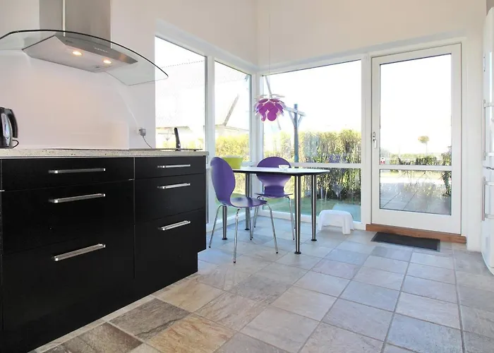 Amia - 20m From The Sea By Interhome *