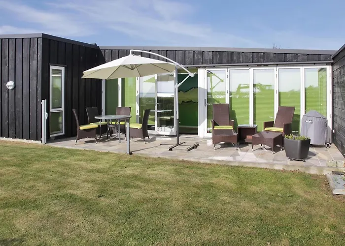 Amia - 20m From The Sea By Interhome *